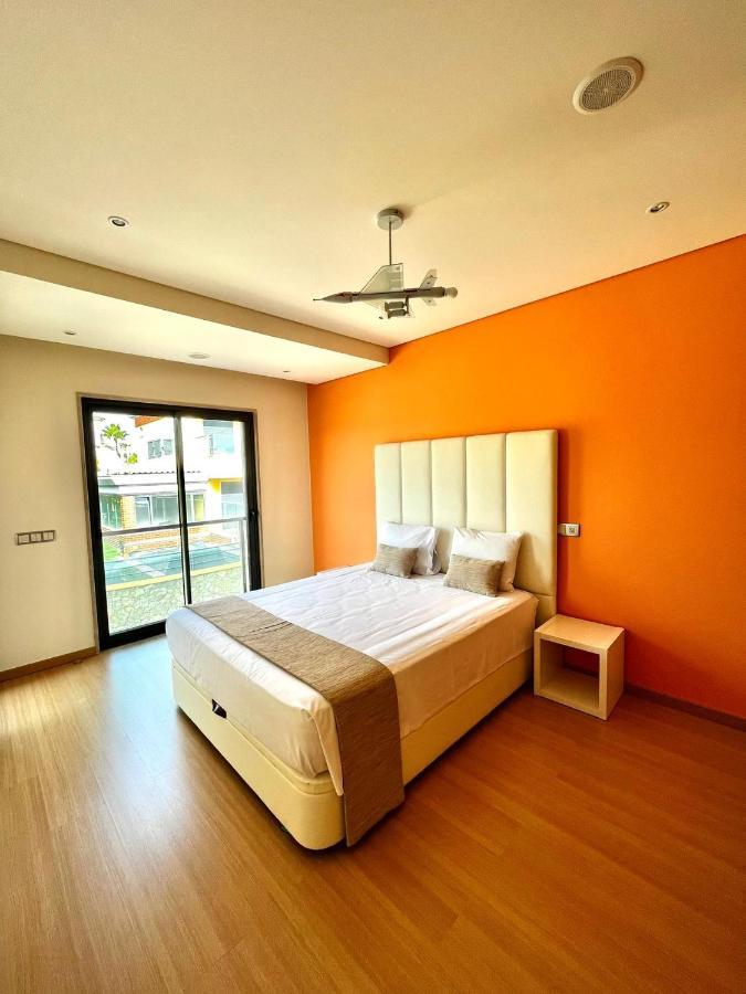 Funtastic Villa With Pool 알부페이라 외부 사진